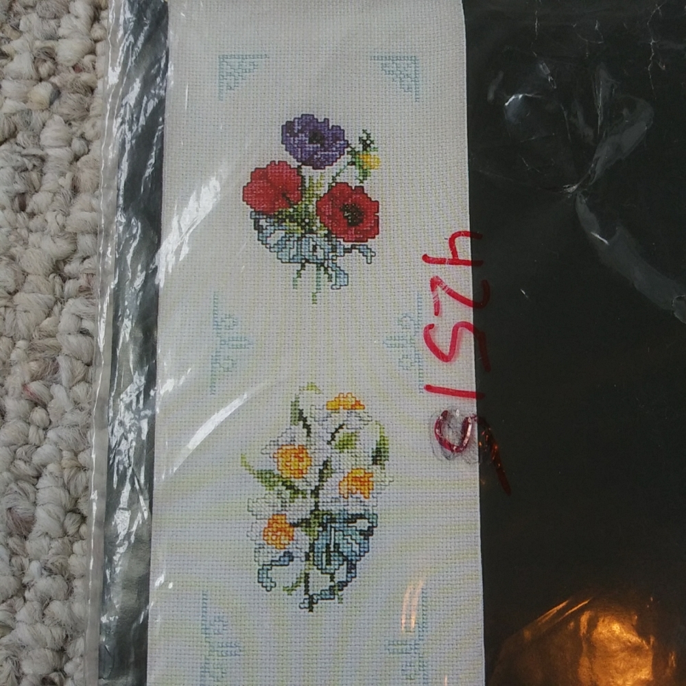 Cross Stitch Kit Florals Bell Pull - NWOT Vintage